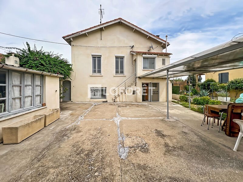 Maison à vendre, 120m², Nîmes