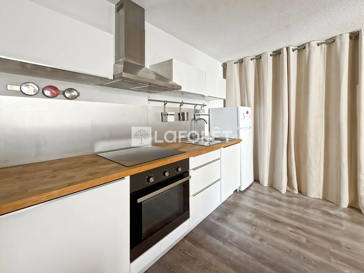 Appartement à louer, 40m², Nîmes