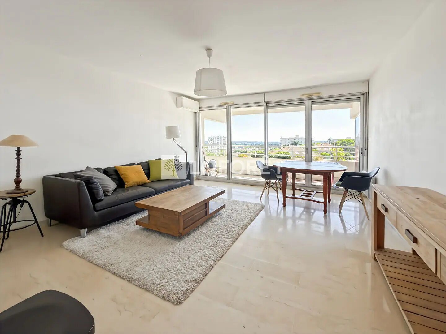Appartement à louer, 76m², Nîmes