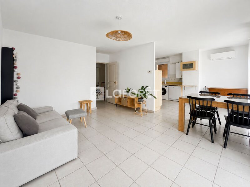 Appartement à louer, 63m², Nîmes