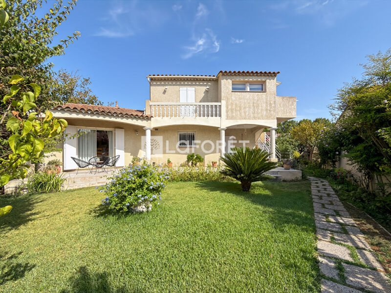 Maison à vendre, 168m², Nîmes