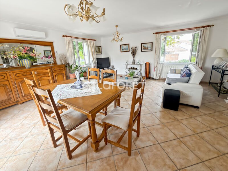Maison à vendre, 168m², Nîmes