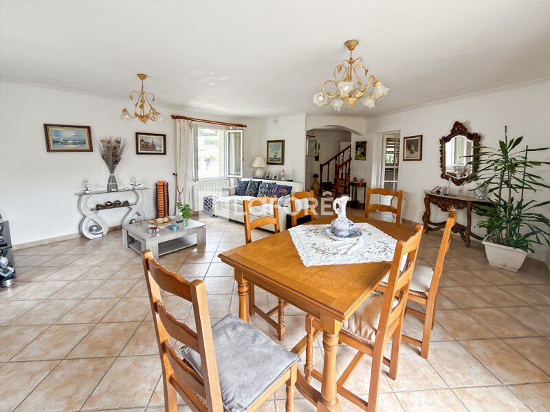 Maison à vendre, 168m², Nîmes