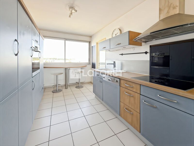 Appartement à louer, 76m², Nîmes