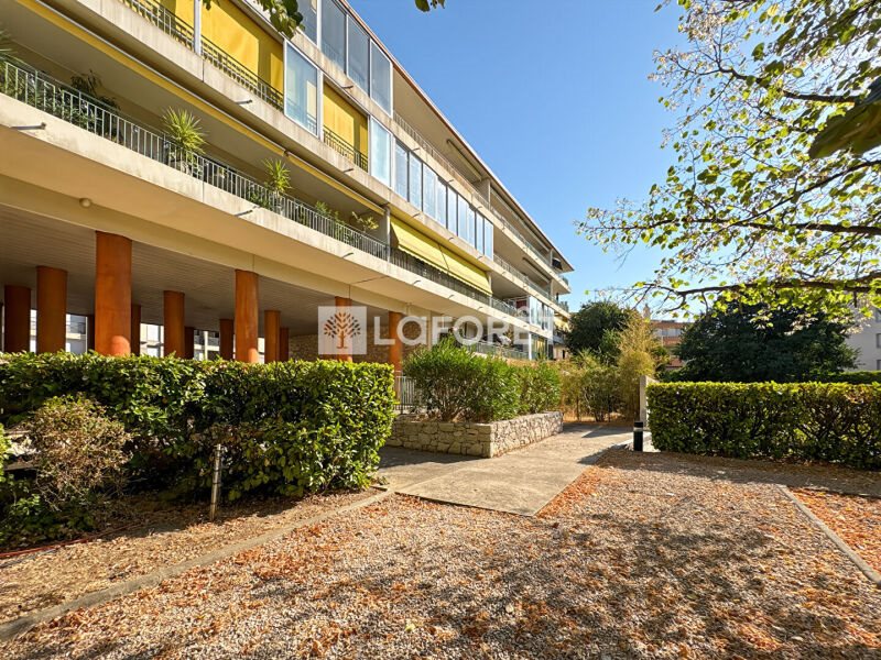 Appartement à vendre, 60m², Nîmes