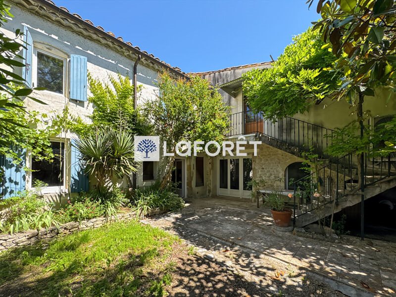 Maison à vendre, 208m², Saint-Mamert-du-Gard