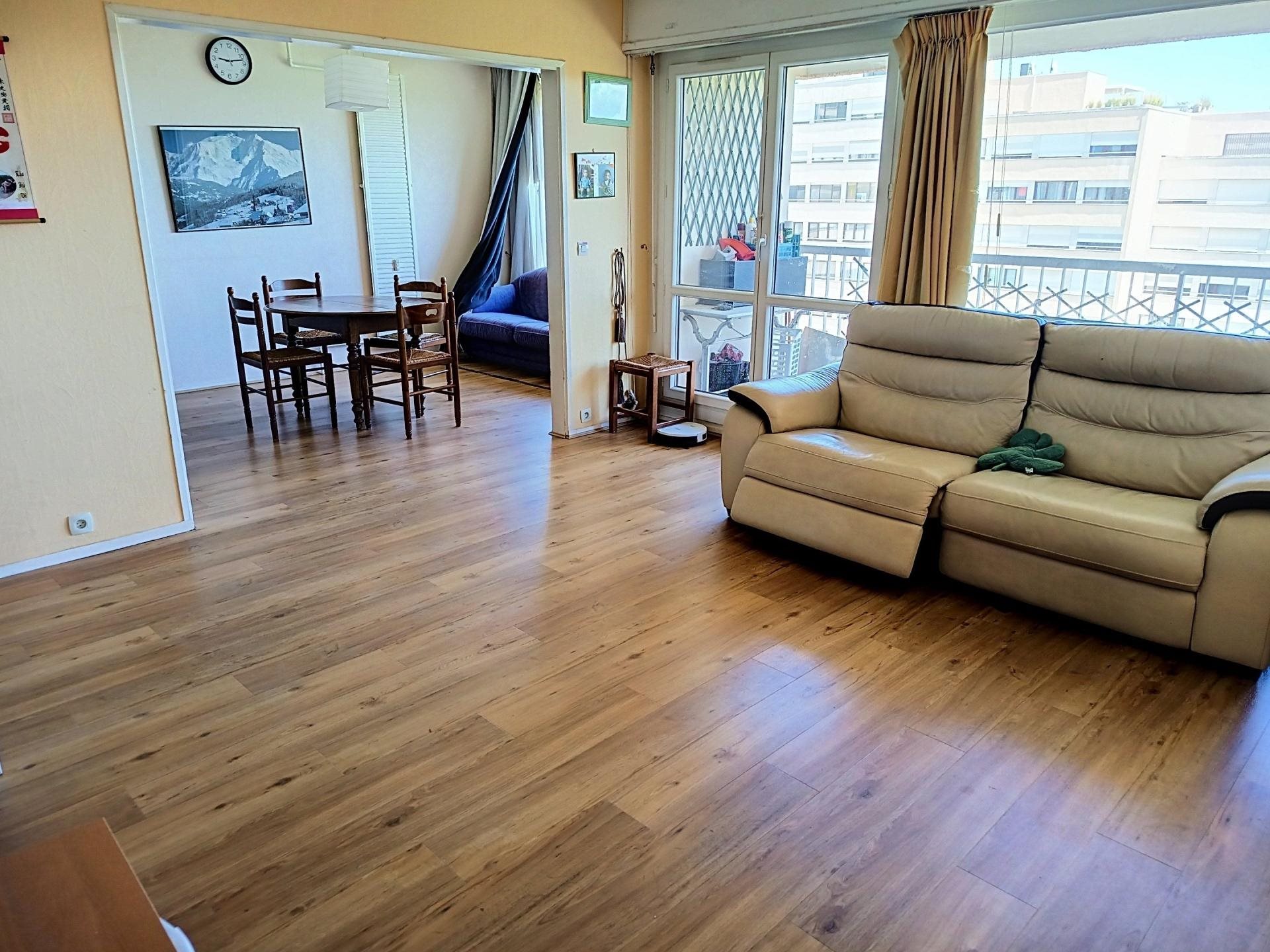 Appartement à vendre, 101m², Cergy