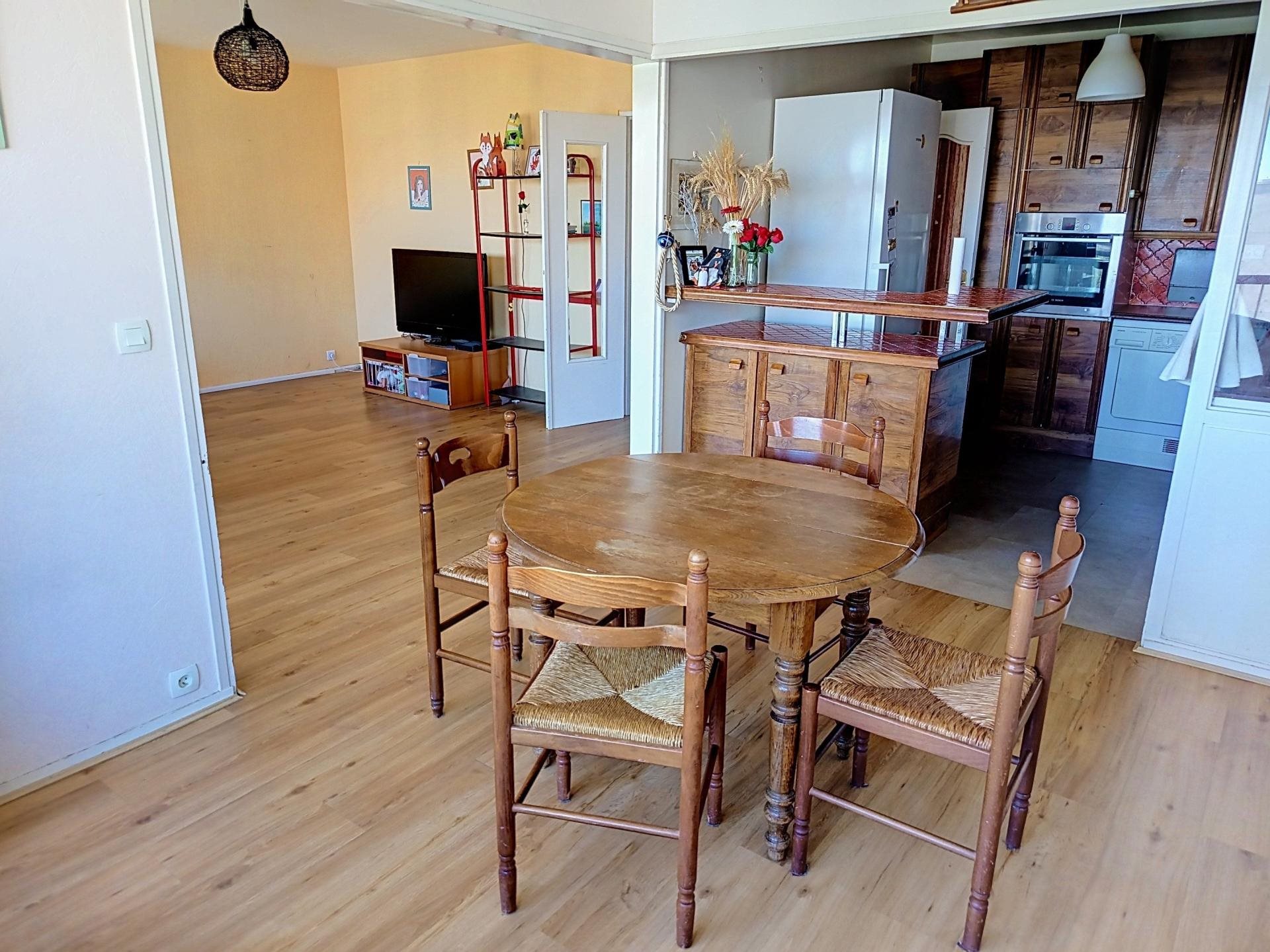 Appartement à vendre, 101m², Cergy