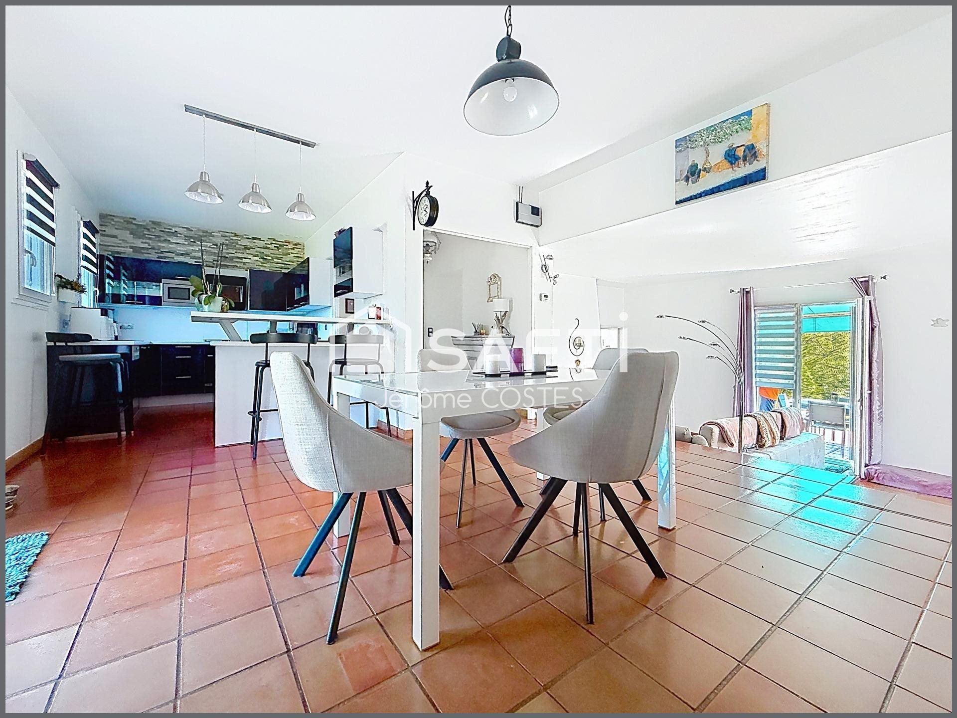 Maison à vendre, 123m², Daux