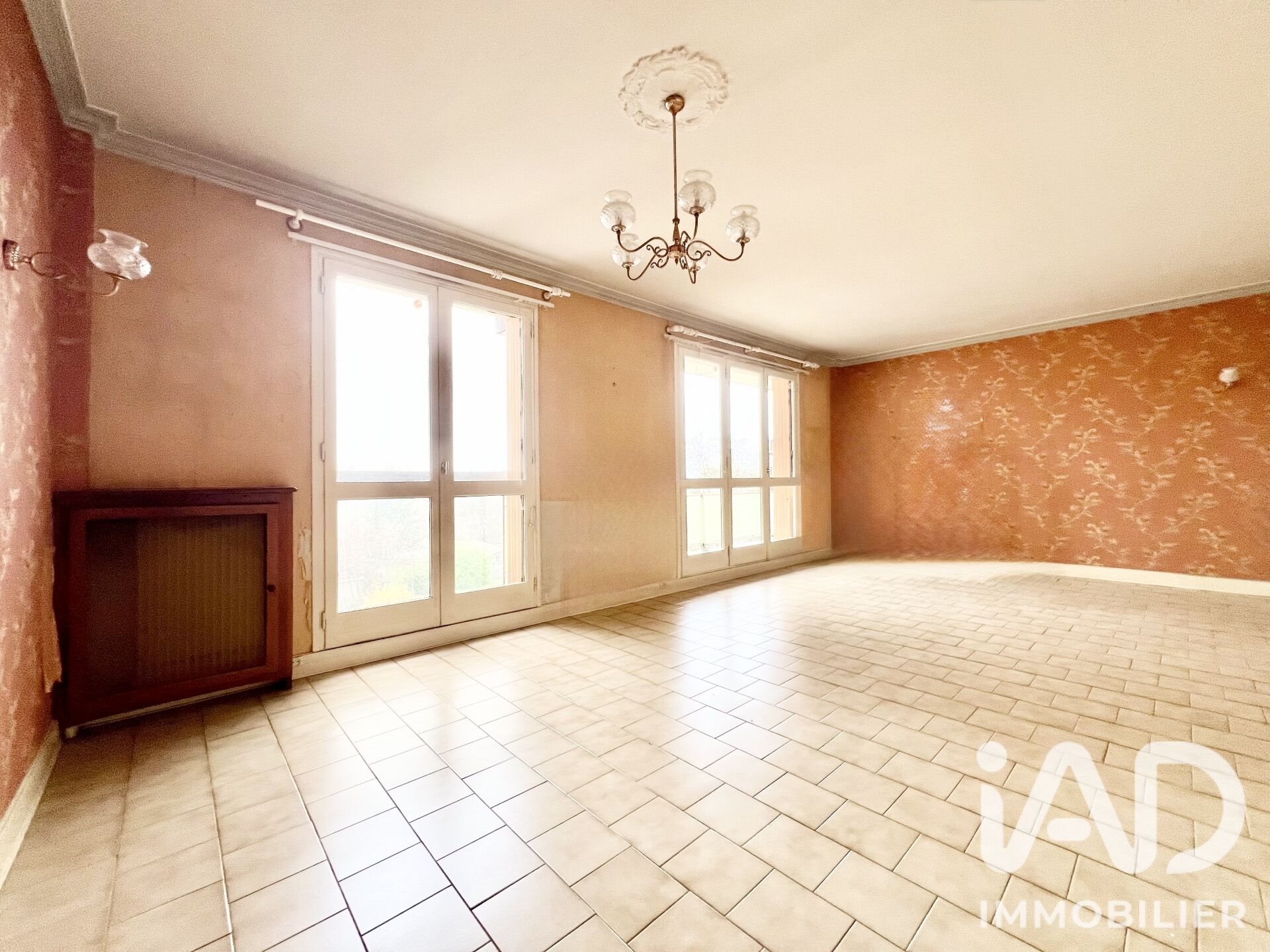 Appartement à vendre, 61m², Le Bourget