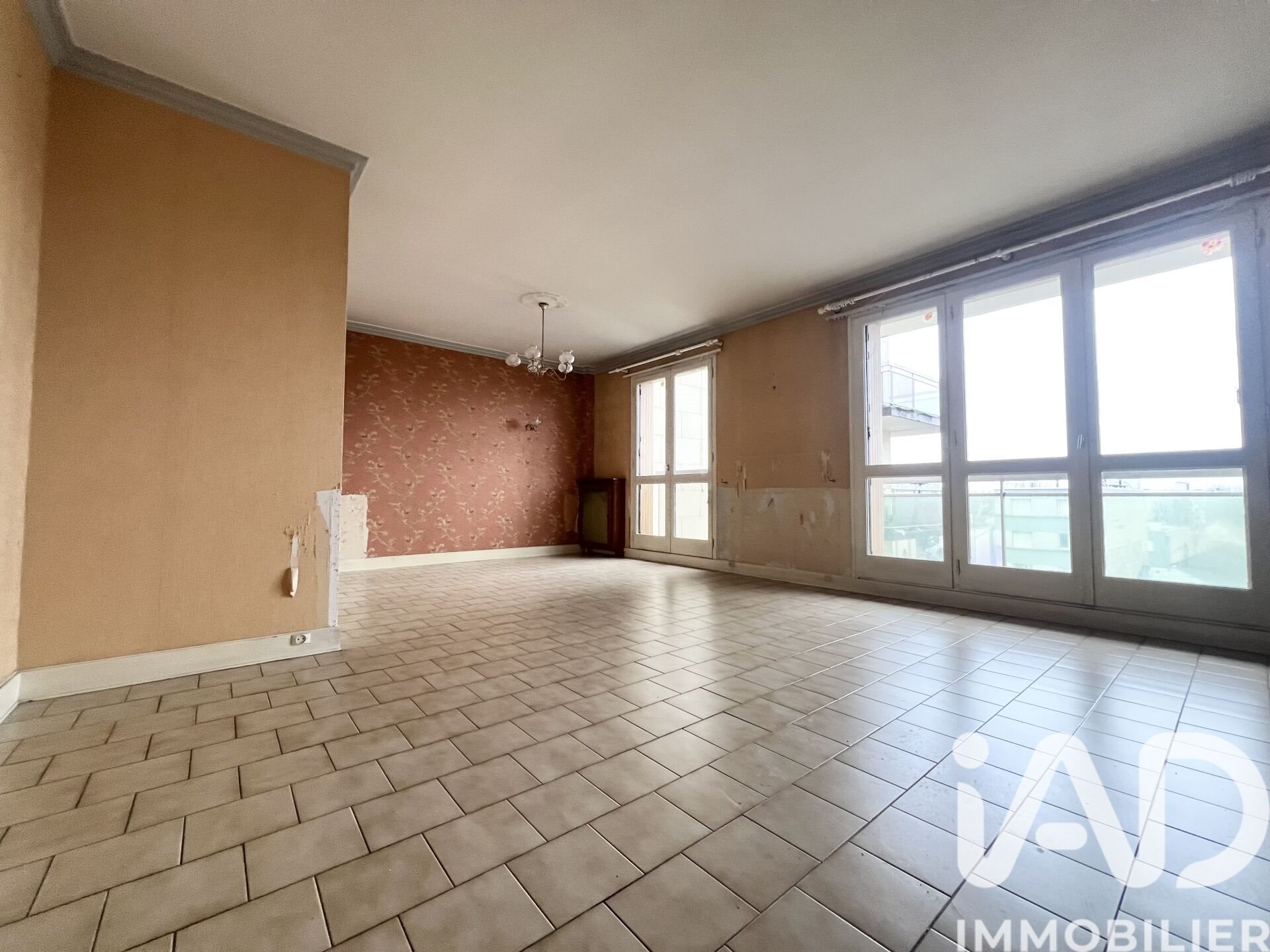 Appartement à vendre, 61m², Le Bourget