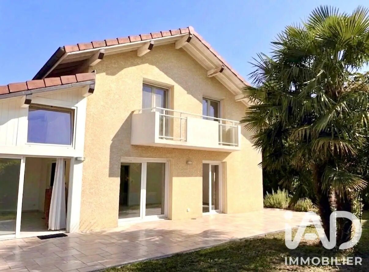 Maison à vendre, 243m², Archamps