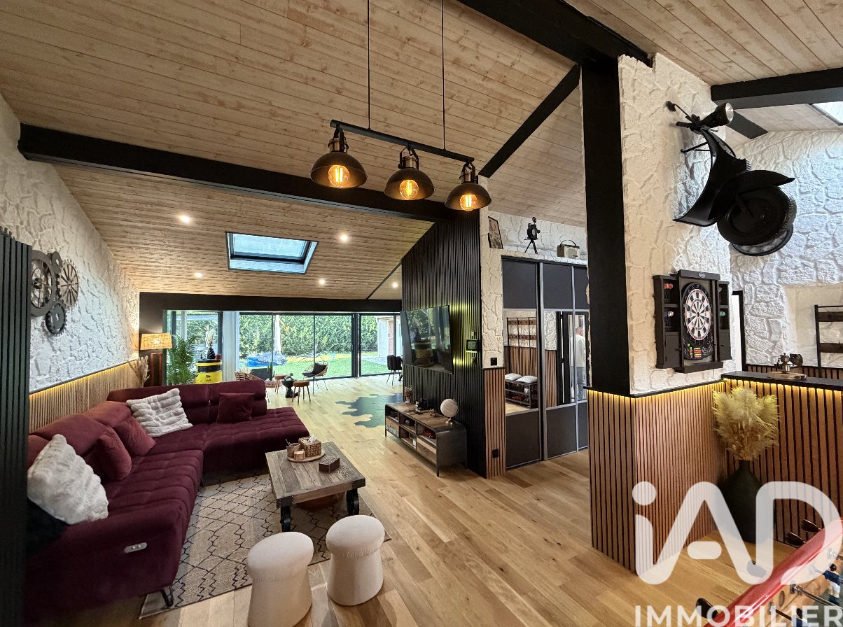 Maison à vendre, 191m², Lésigny