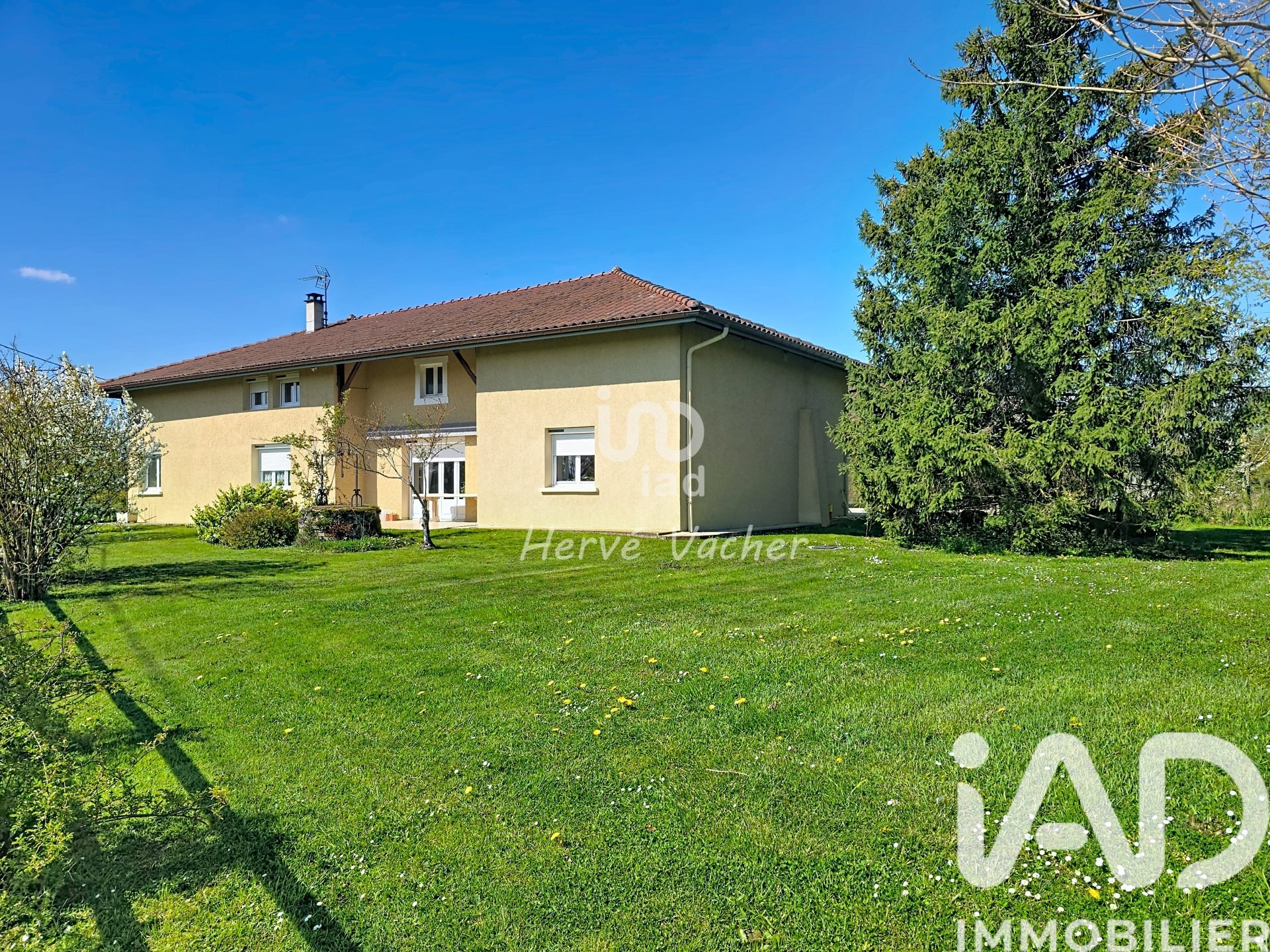 Maison à vendre, 142m², Foissiat