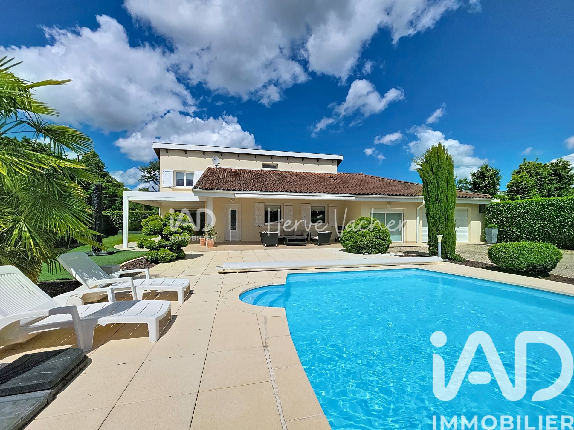 Maison à vendre, 166m², Montagnat