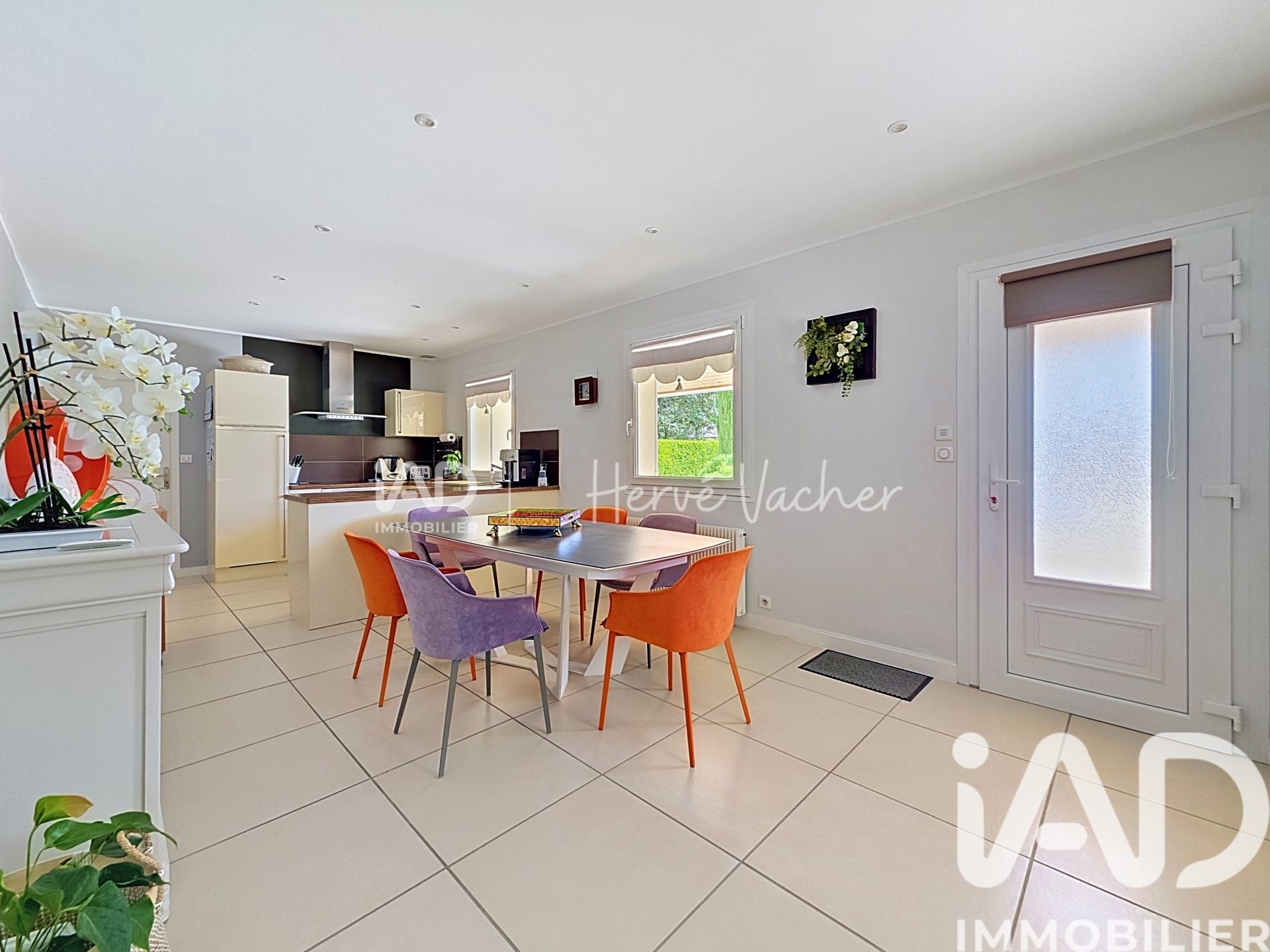 Maison à vendre, 166m², Montagnat