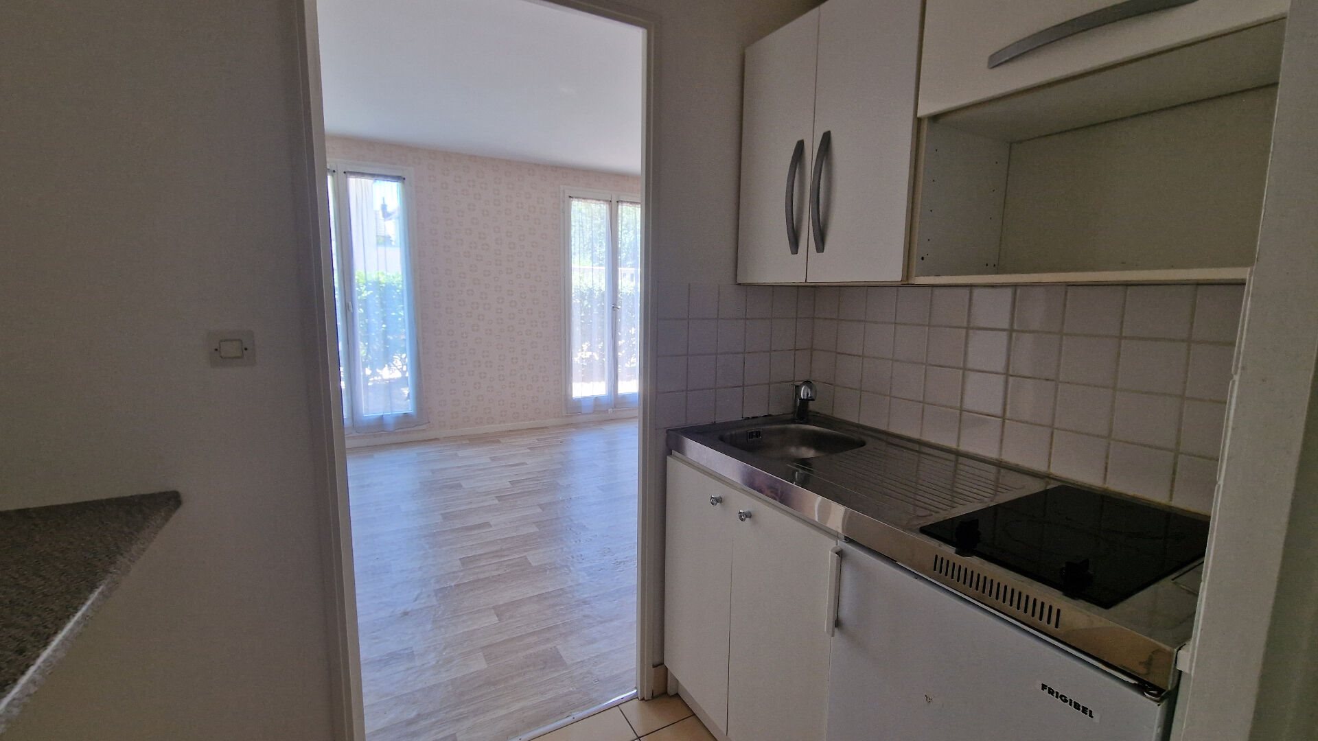 Appartement à vendre, 26m², Mantes-la-Jolie