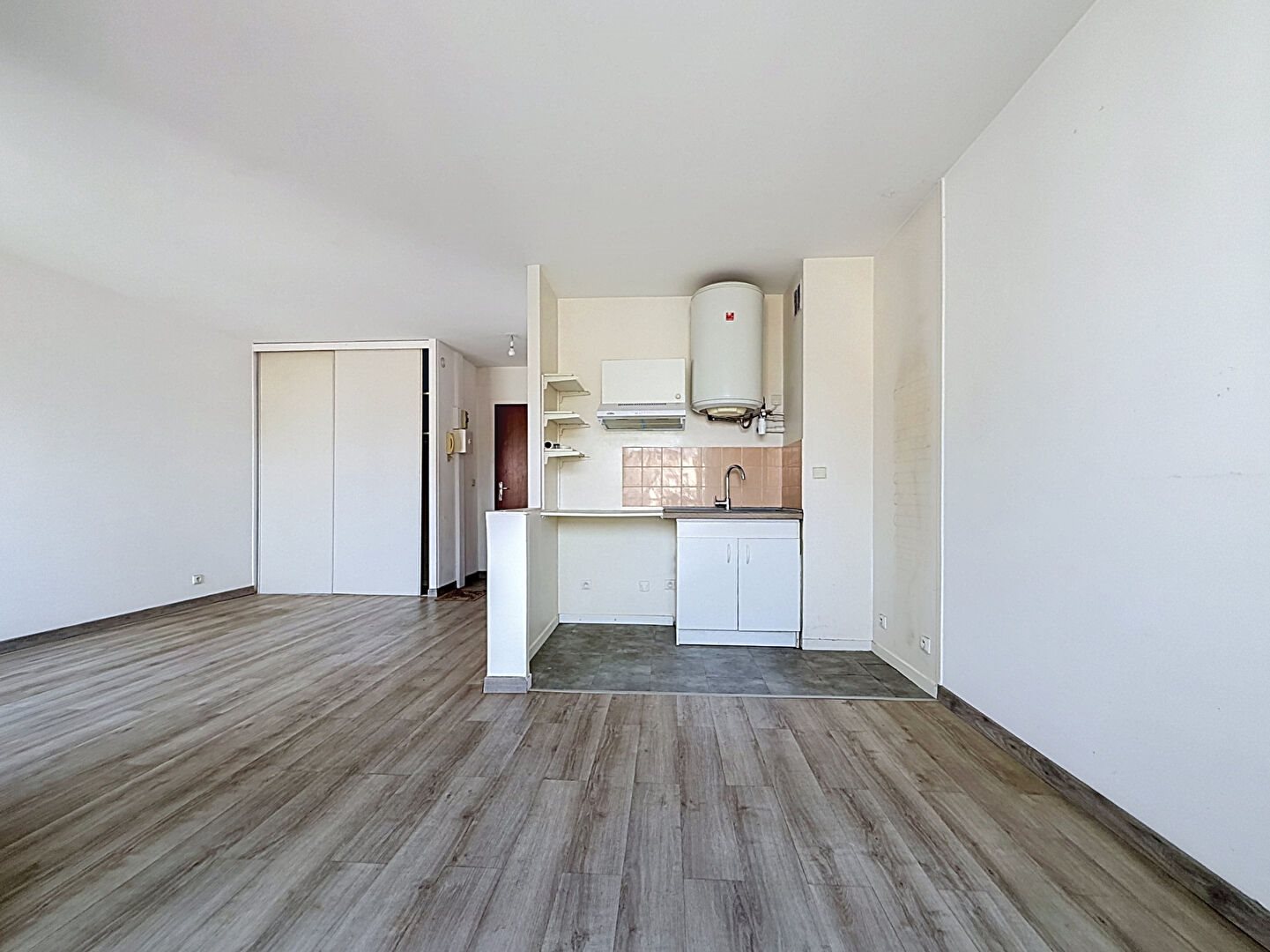 Appartement à vendre, 30m², Mantes-la-Jolie