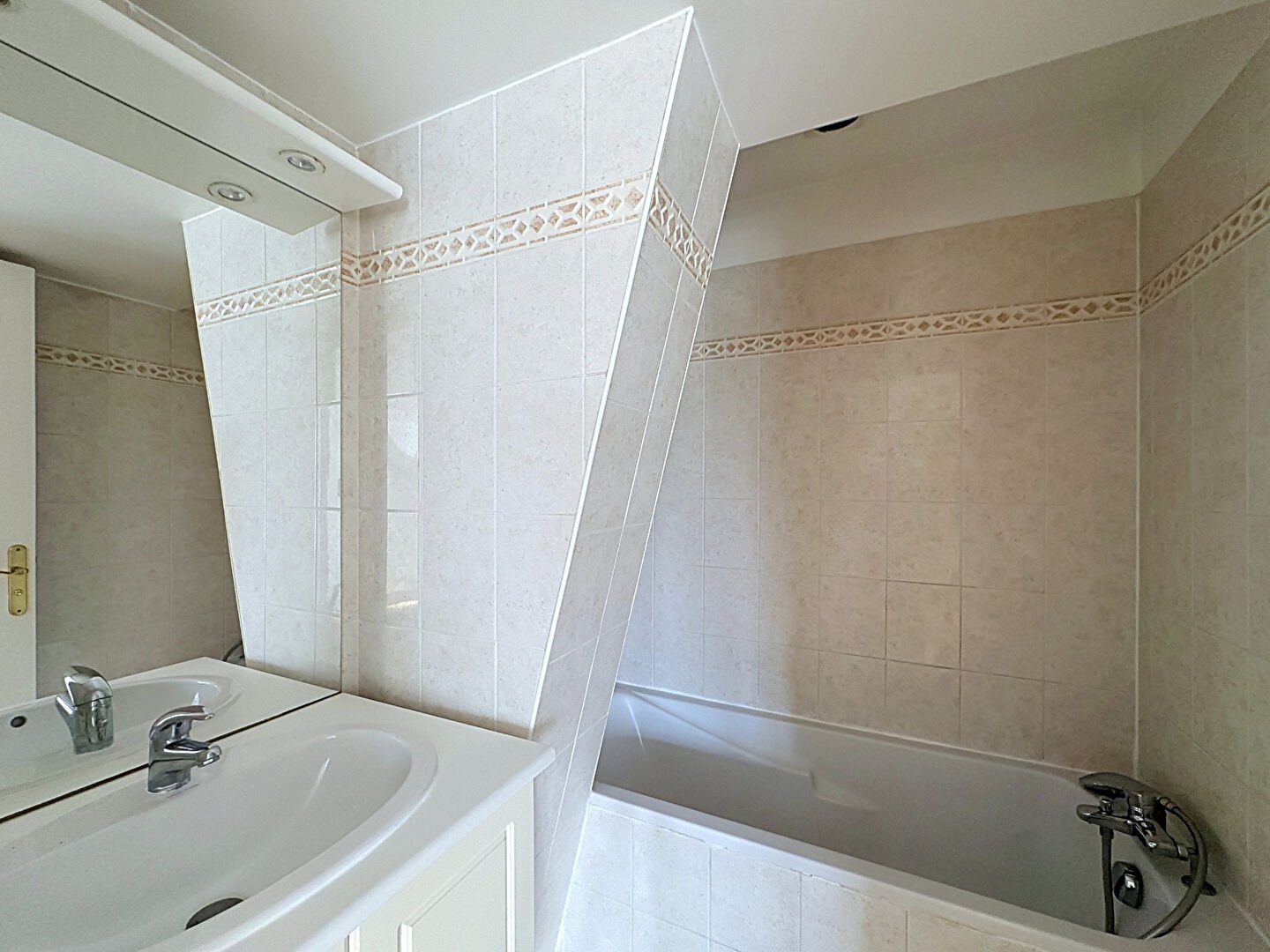 Appartement à louer, 51m², Mantes-la-Jolie