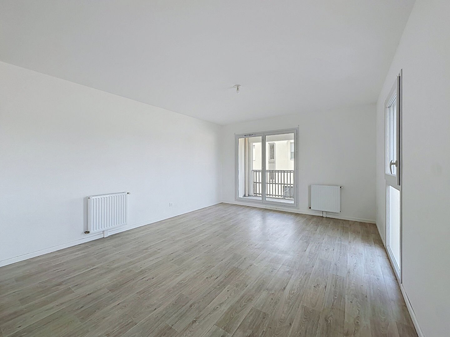 Appartement à louer, 65m², Freneuse