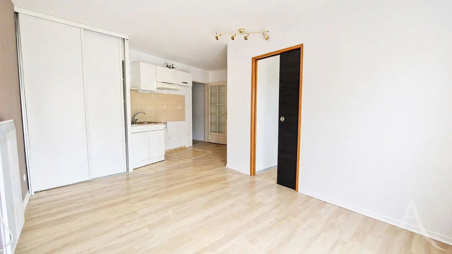 Appartement à vendre, 32m², Mantes-la-Jolie