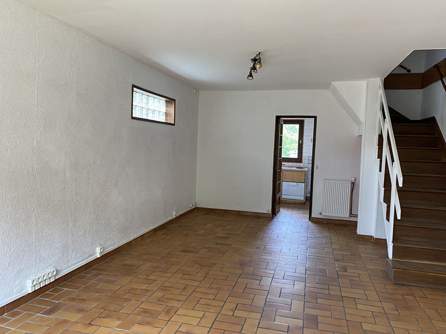 Maison à louer, 66m², Porcheville