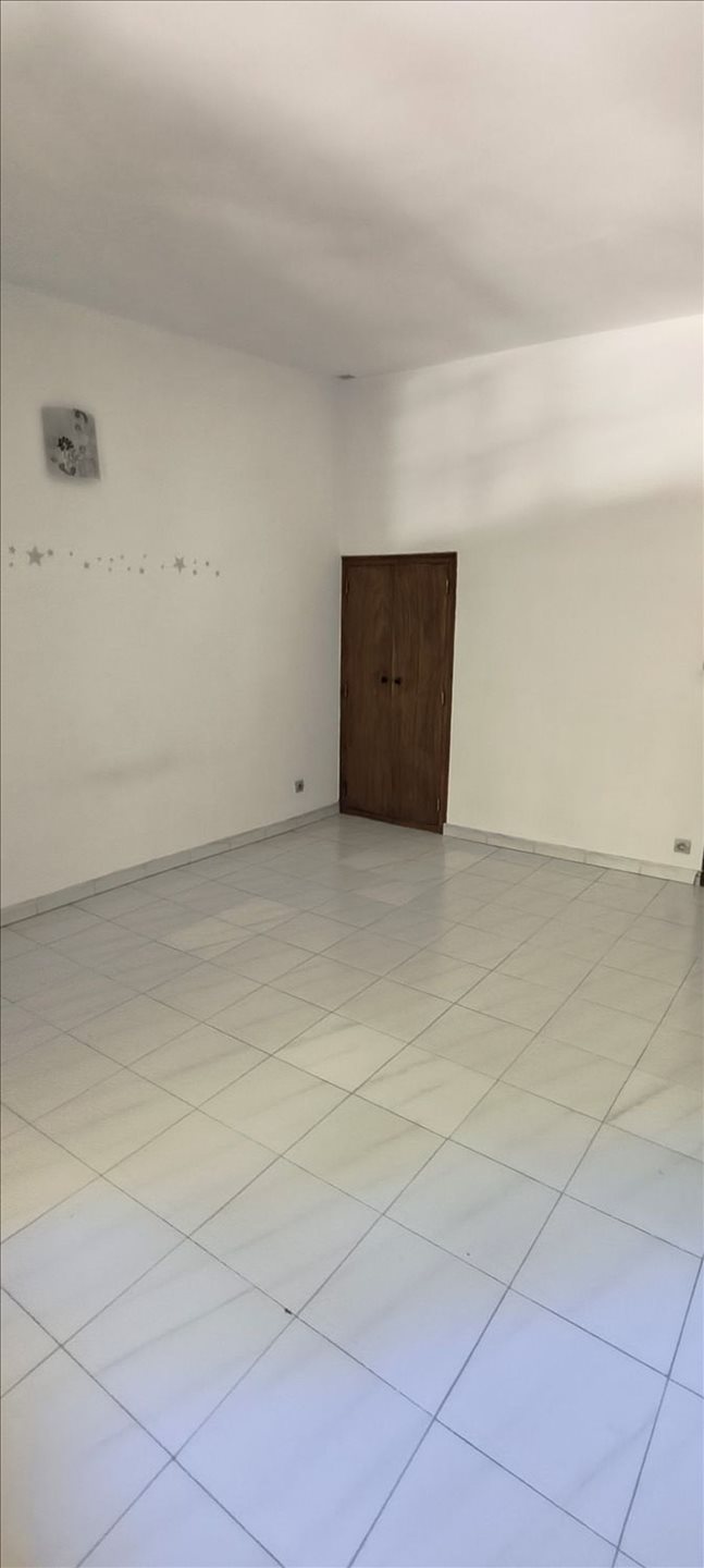 Appartement à louer, 56m², Saint-Martin-de-Londres