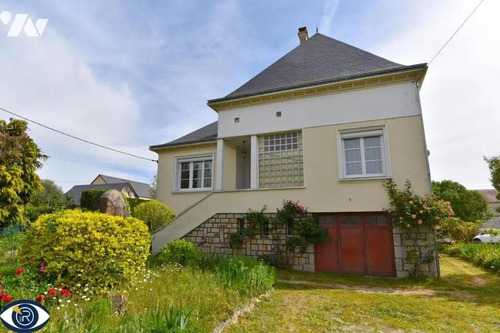 Maison à vendre, 141m², Mézangers