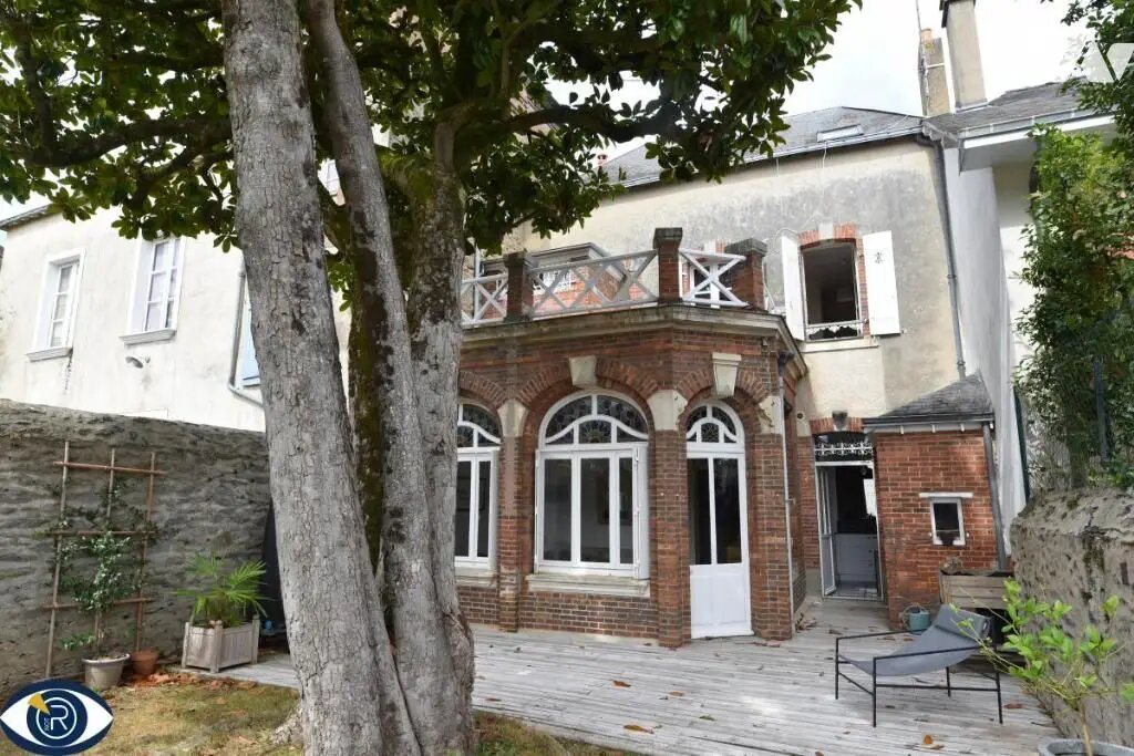 Maison à vendre, 1m², Laval