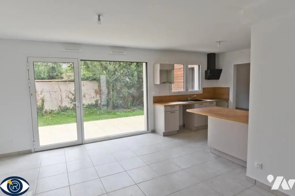 Maison à louer, 6m², Laval