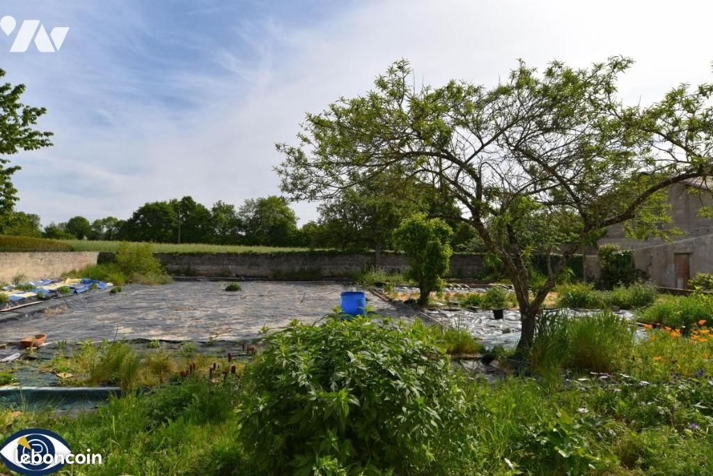 Maison à vendre, 141m², Mézangers