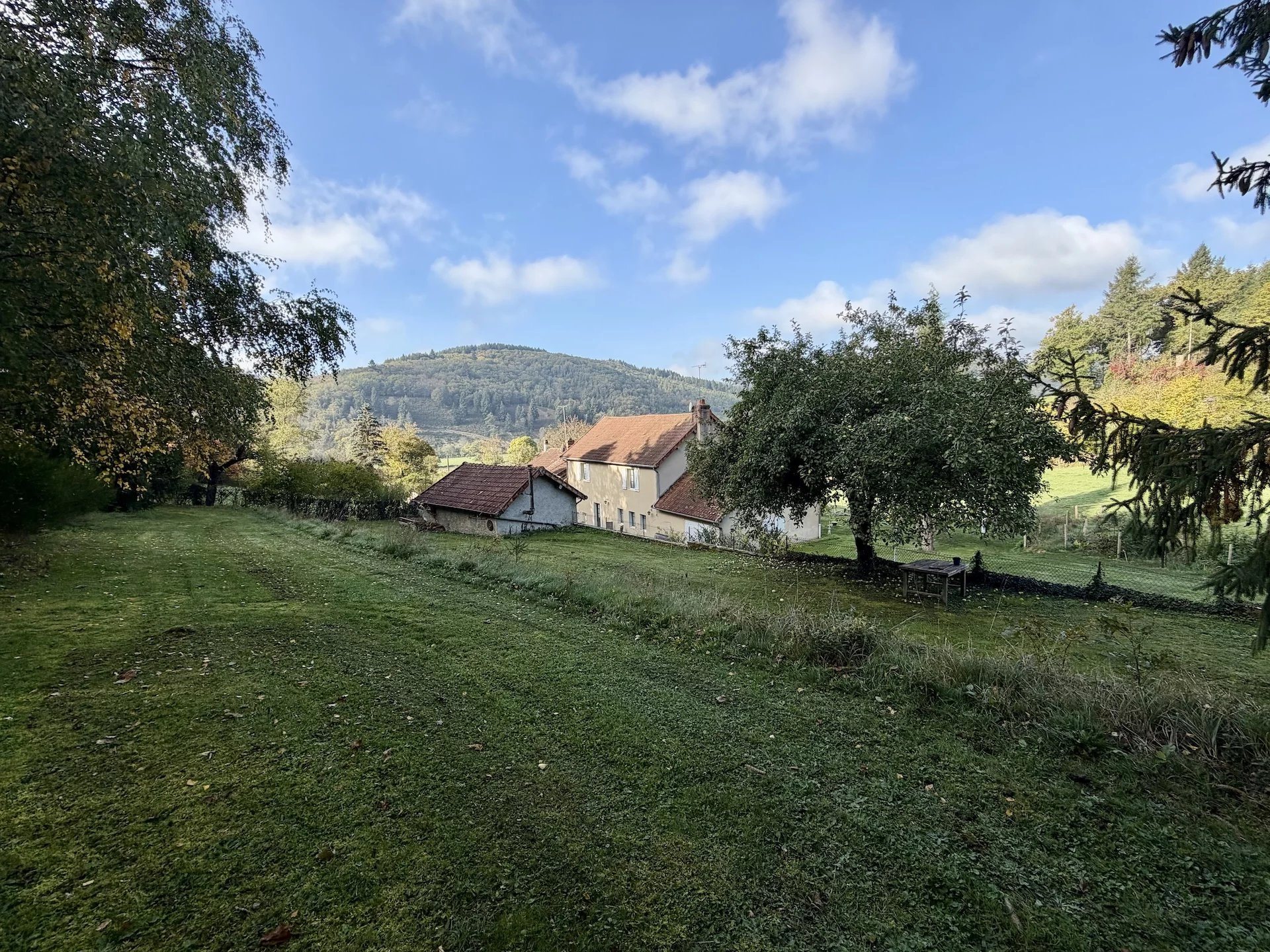 Maison à vendre, 242m², Lucenay-l'Evêque