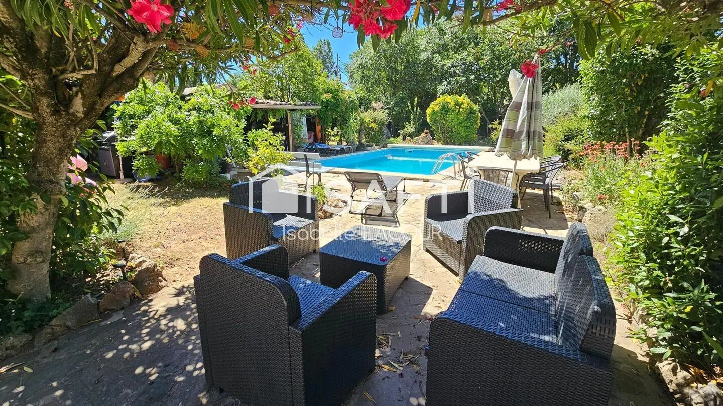 Maison à vendre, 338m², Villecroze