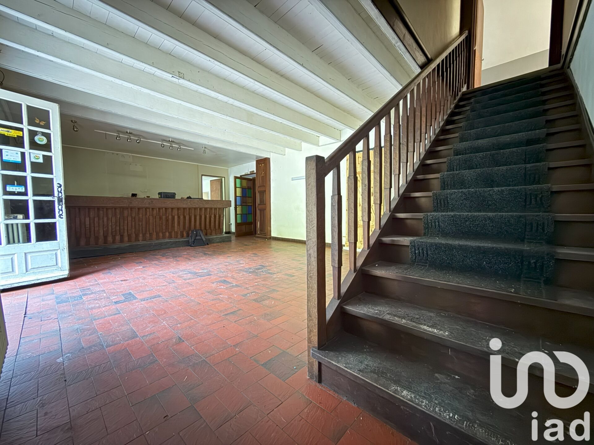 Maison à vendre, 390m², Mervent