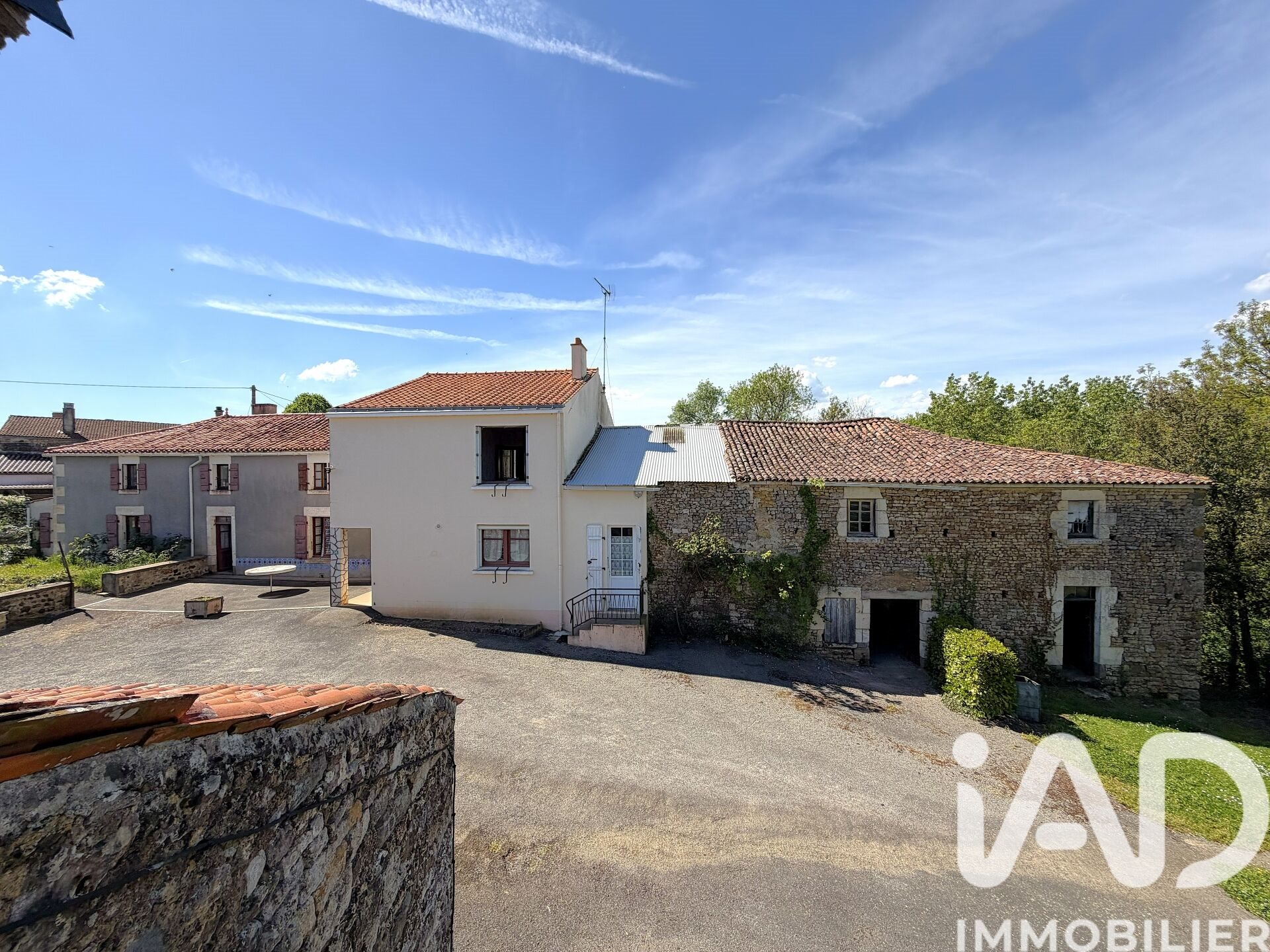 Maison à vendre, 220m², L'Hermenault