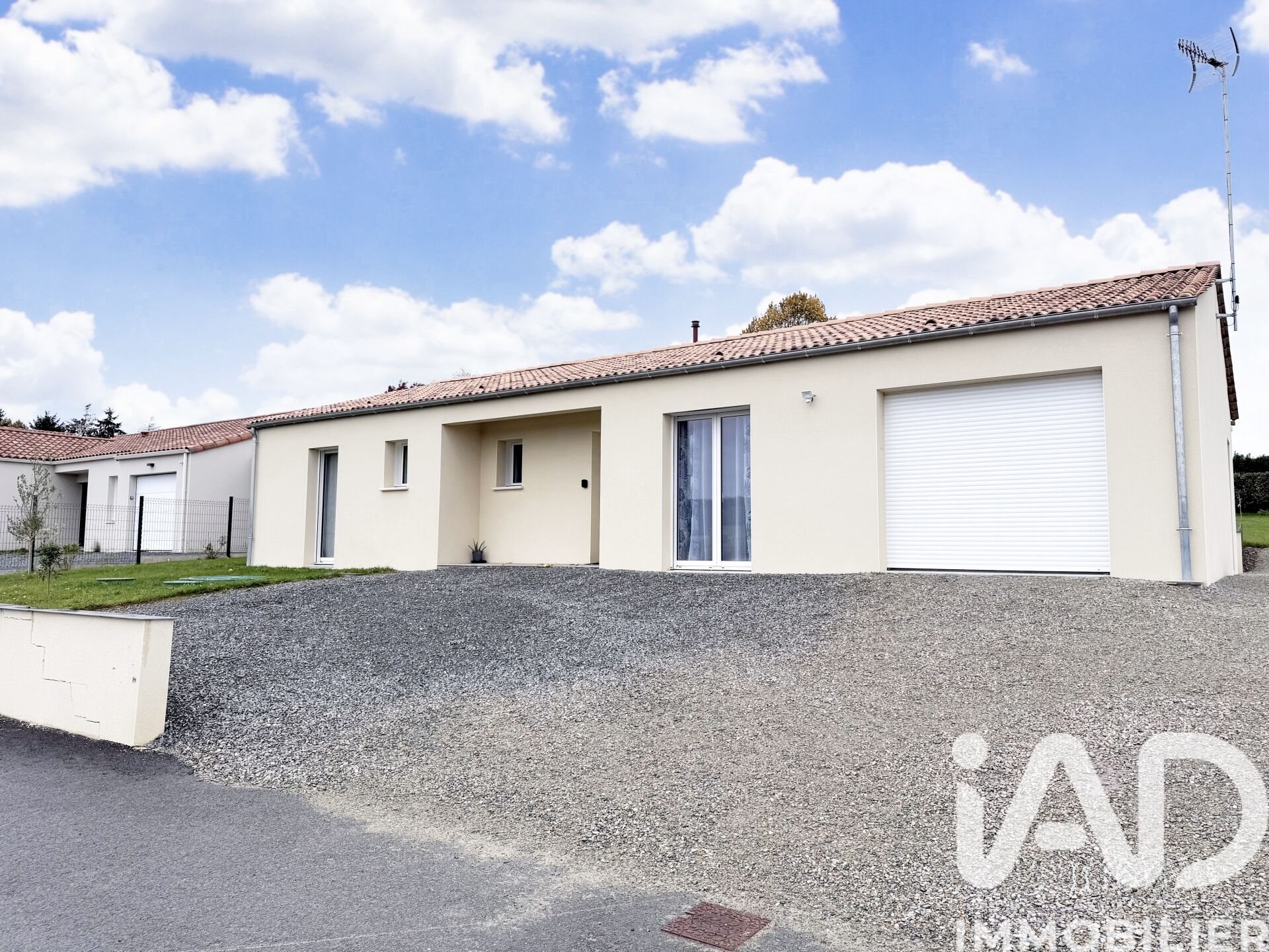 Maison à louer, 93m², Cheffois
