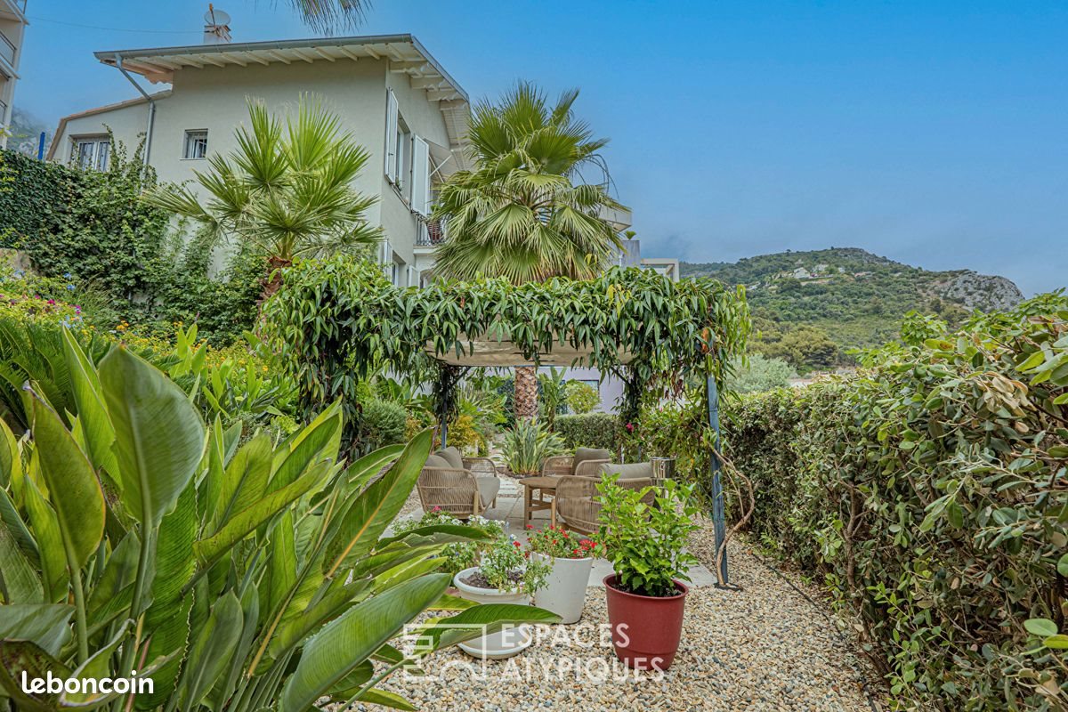 Maison à vendre, 100m², Beausoleil