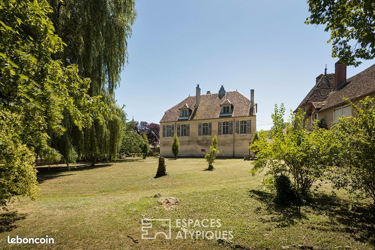 Maison à vendre, 229m², Gy