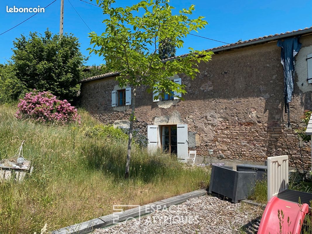 Maison à vendre, 135m², Leynes