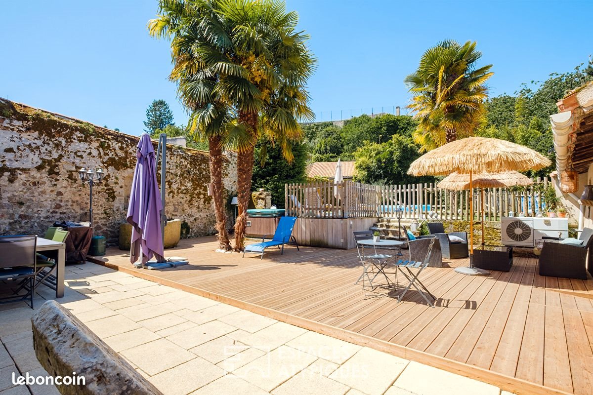 Maison à vendre, 306m², Parthenay