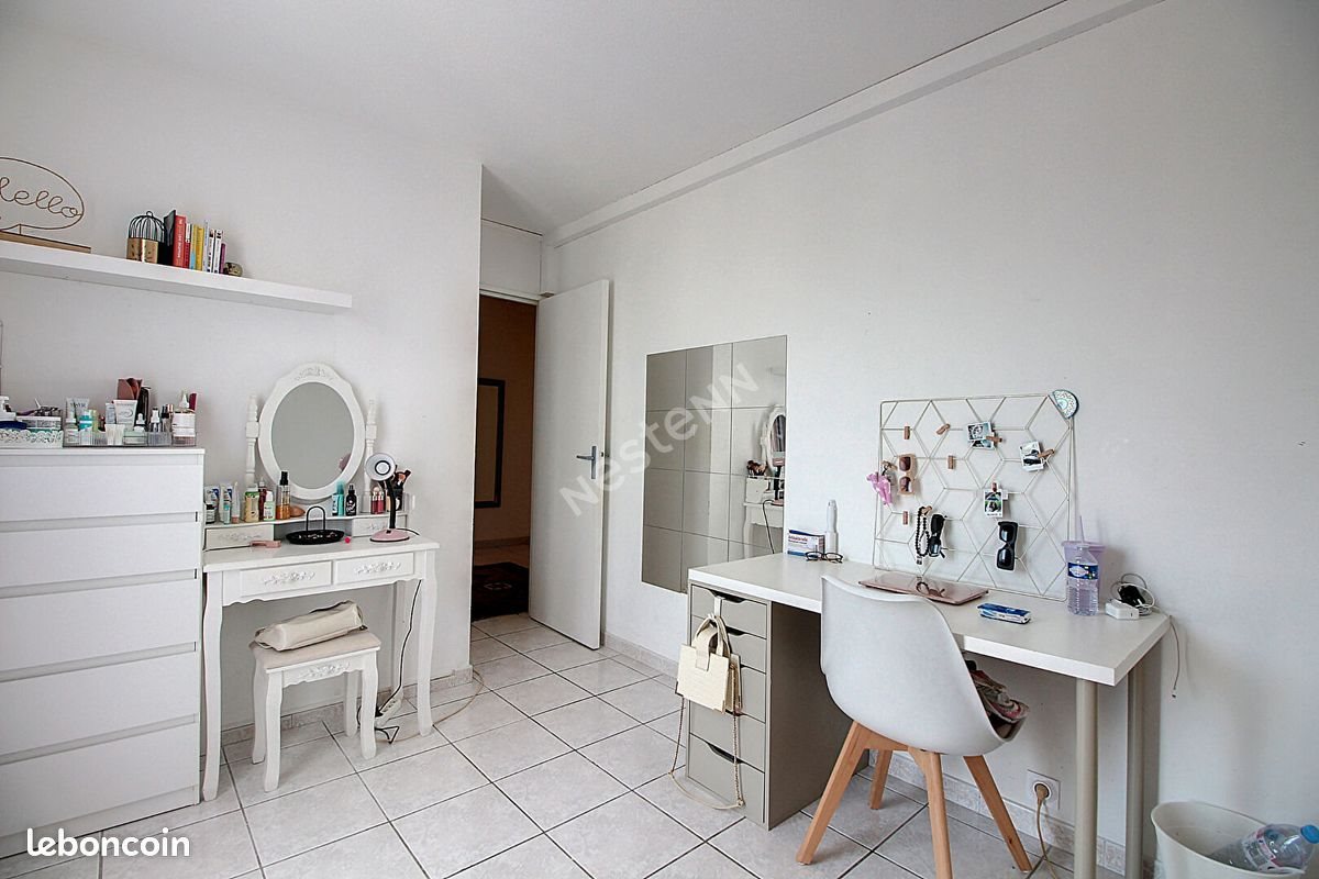 Appartement à louer, 86m², Vitrolles