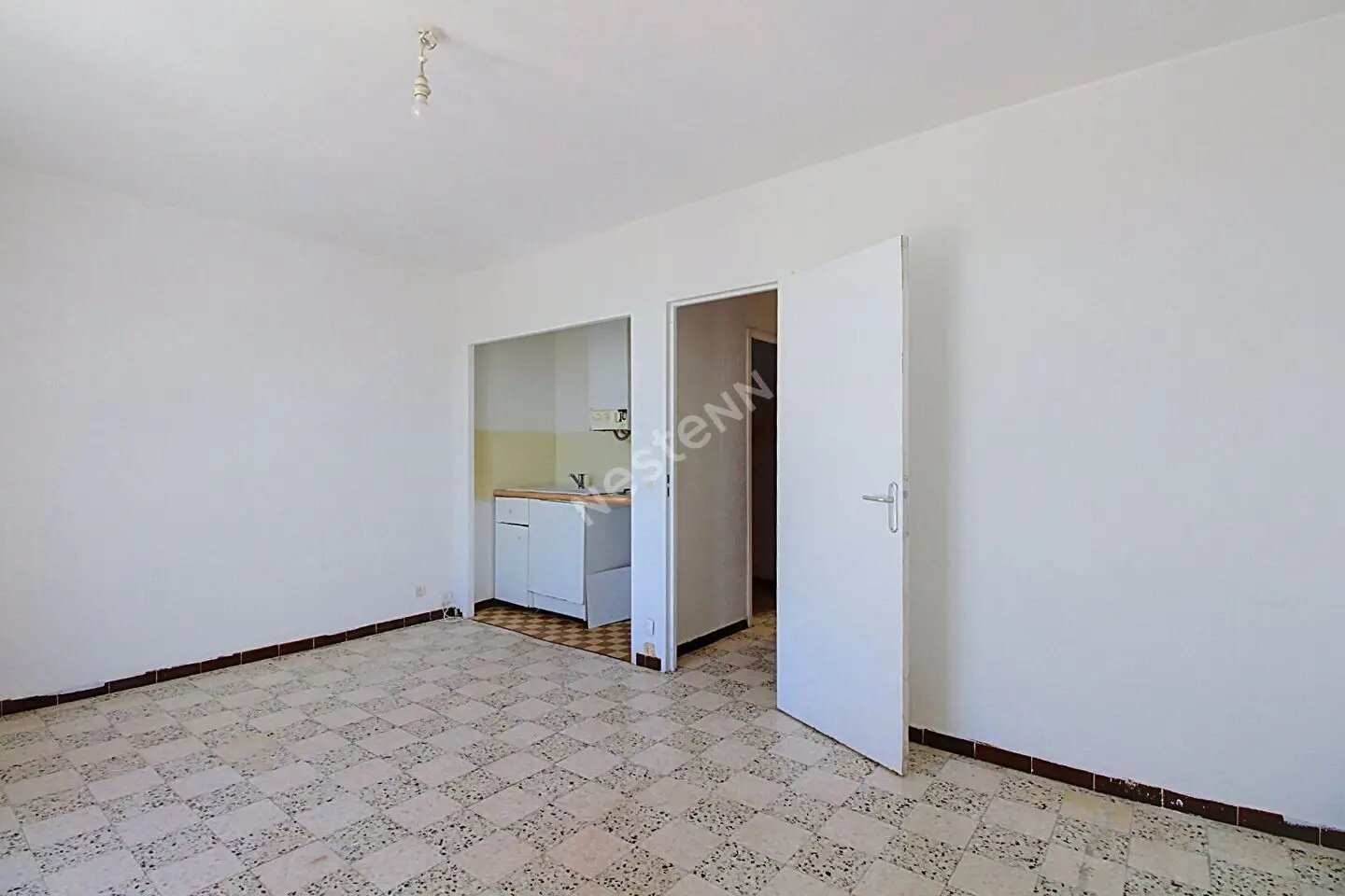 Appartement à louer, 25m², Vitrolles