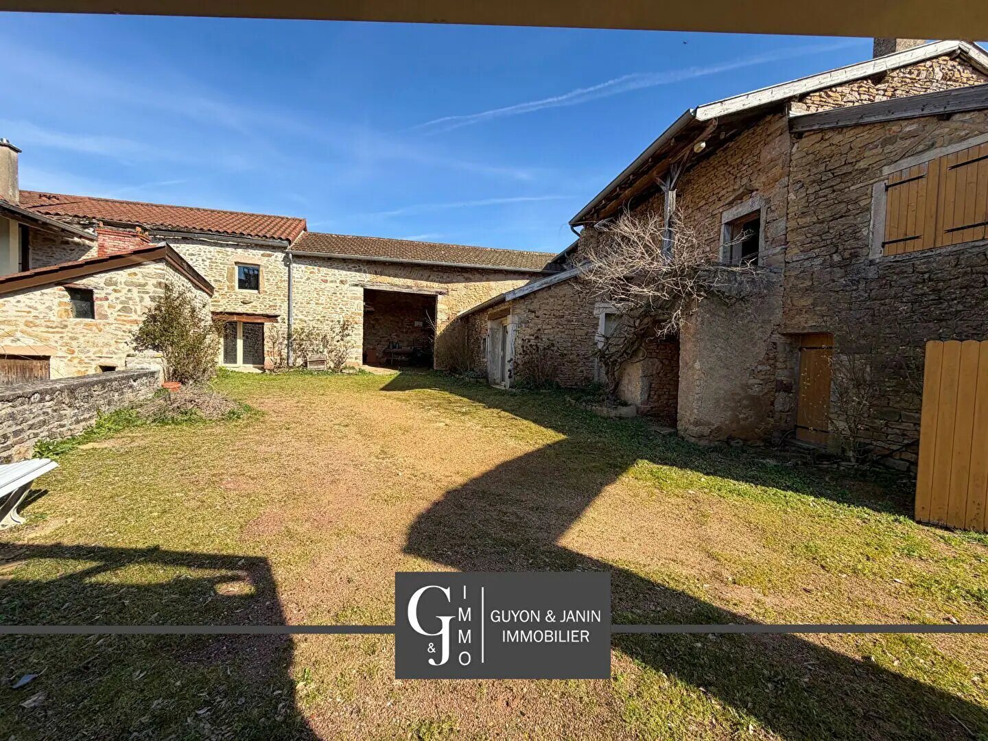 Maison à vendre, 262m², Berzé-la-Ville
