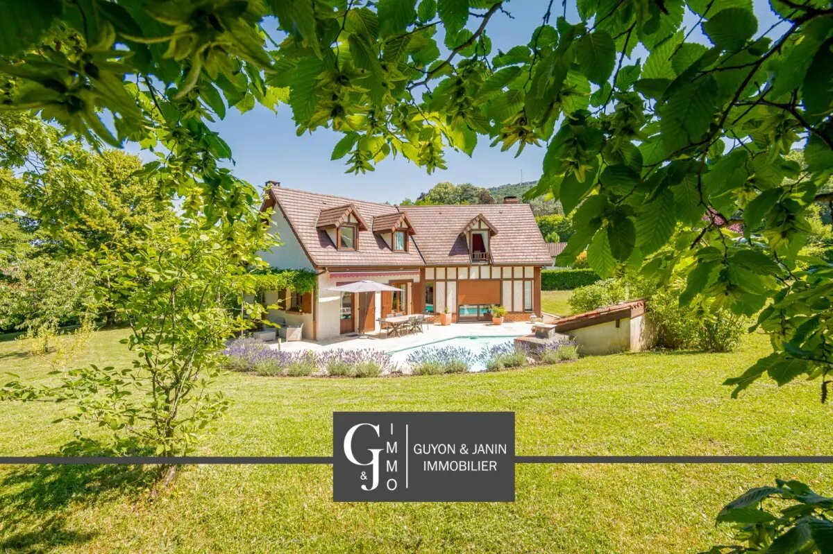 Maison à vendre, 248m², Ceyzériat