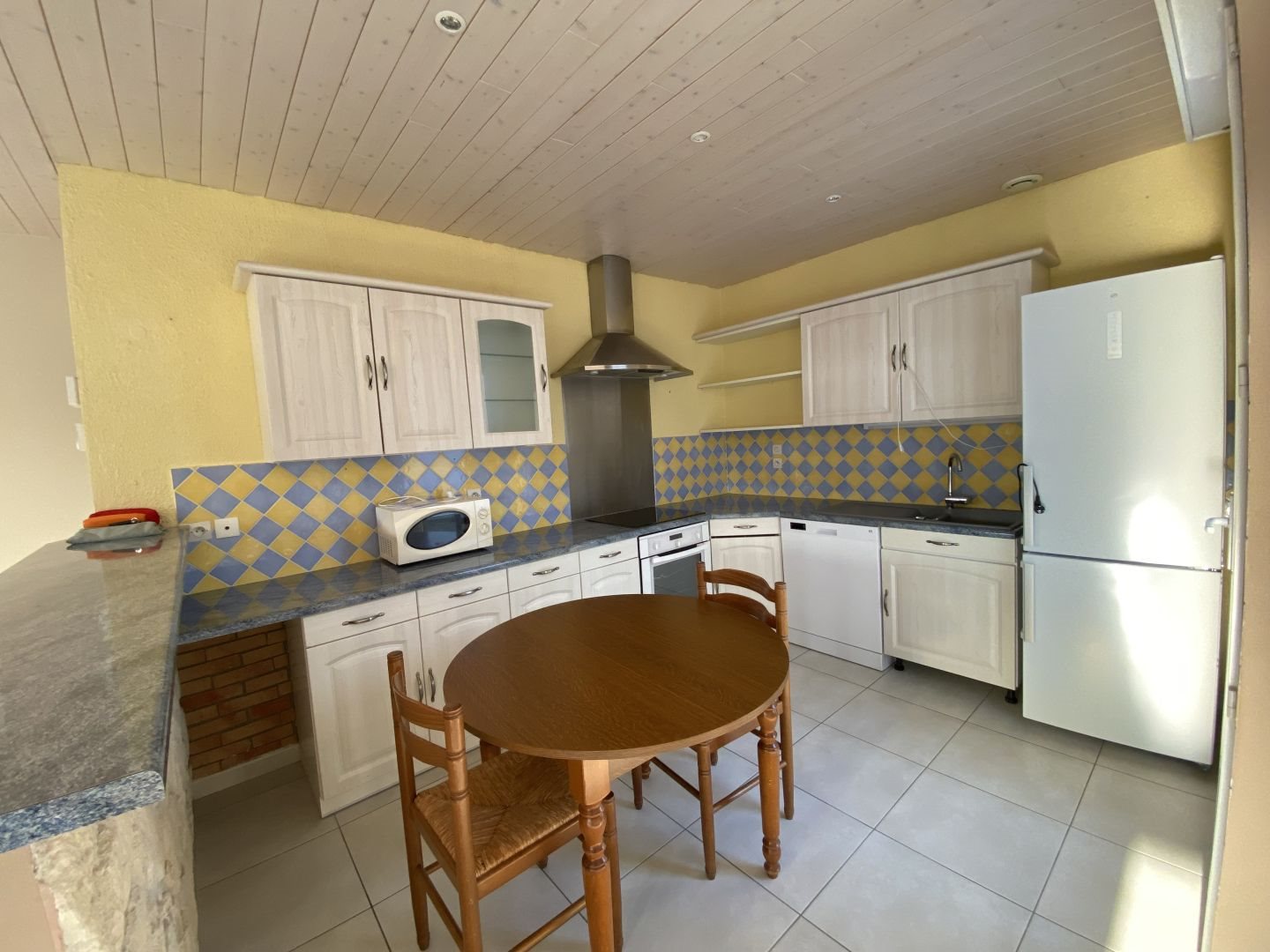 Maison à louer, 101m², Pont-Saint-Martin
