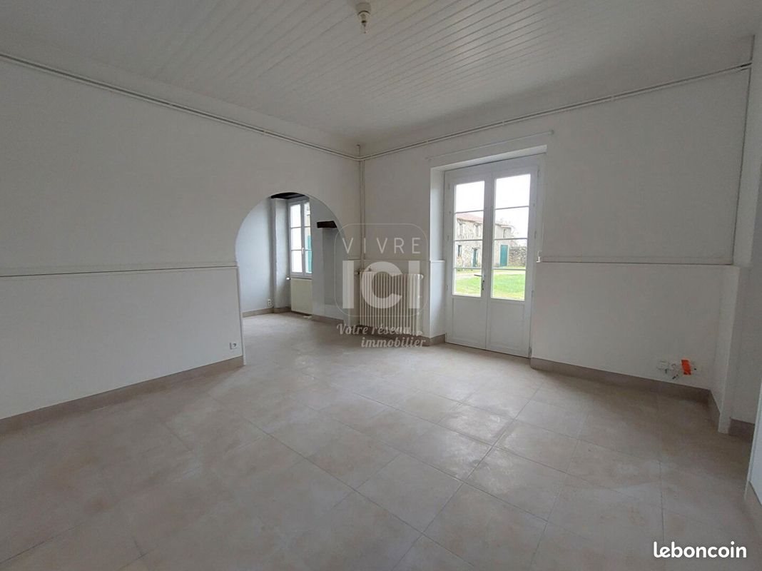 Maison à louer, 94m², Saint-Aignan-Grandlieu