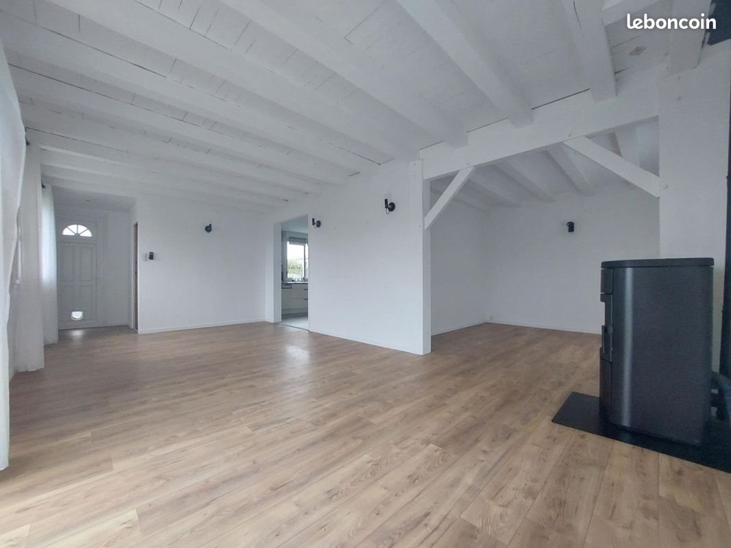 Maison à louer, 87m², Pont-Saint-Martin