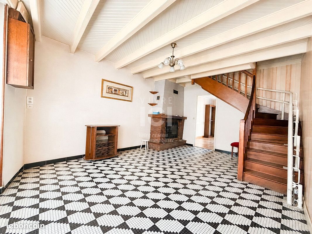 Maison à vendre, 82m², Pont-Saint-Martin