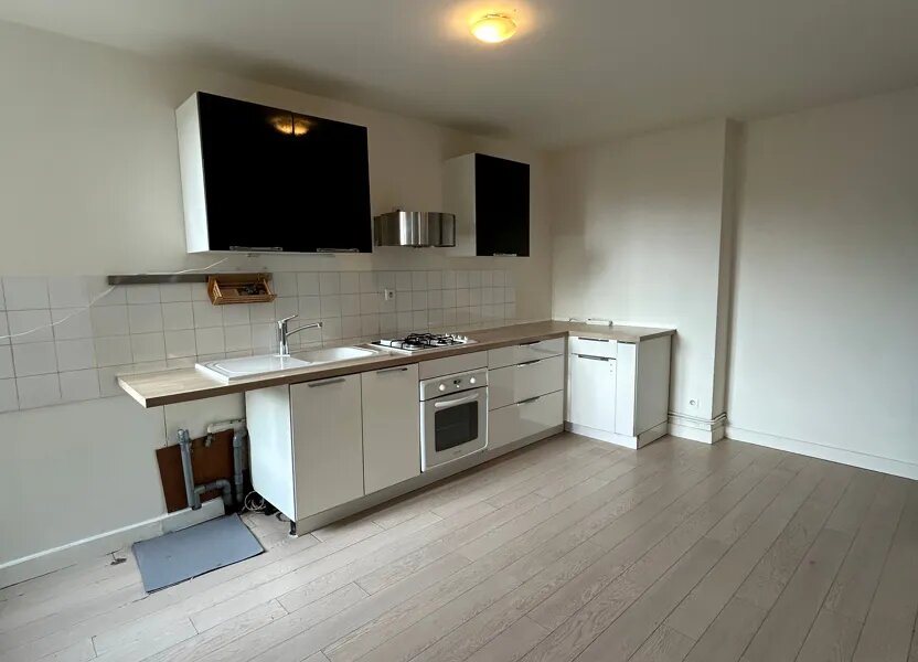 Maison à louer, 70m², Saint-Donat-sur-l'Herbasse