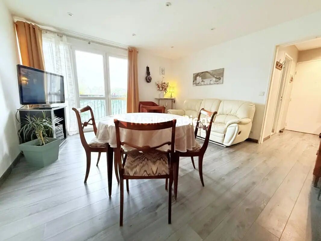 Appartement à vendre, 69m², Margency